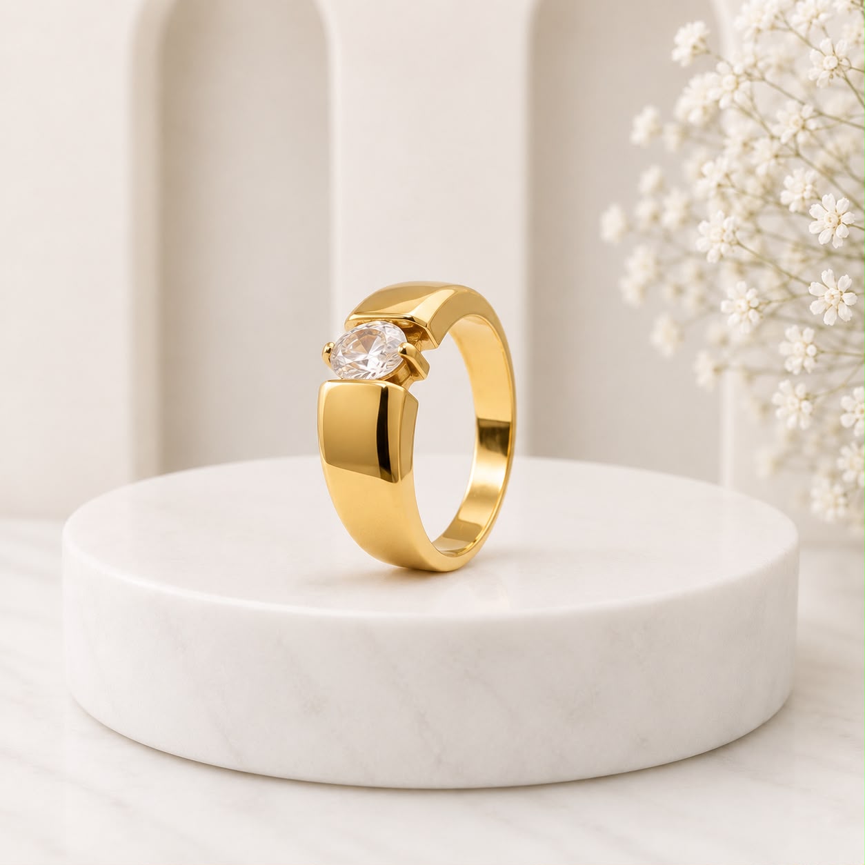 ✨ Golden Solitaire Elegance Ring