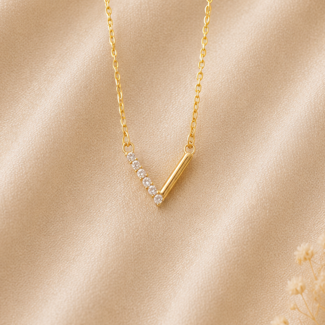 ✨ Golden V-Shaped Crystal chain
