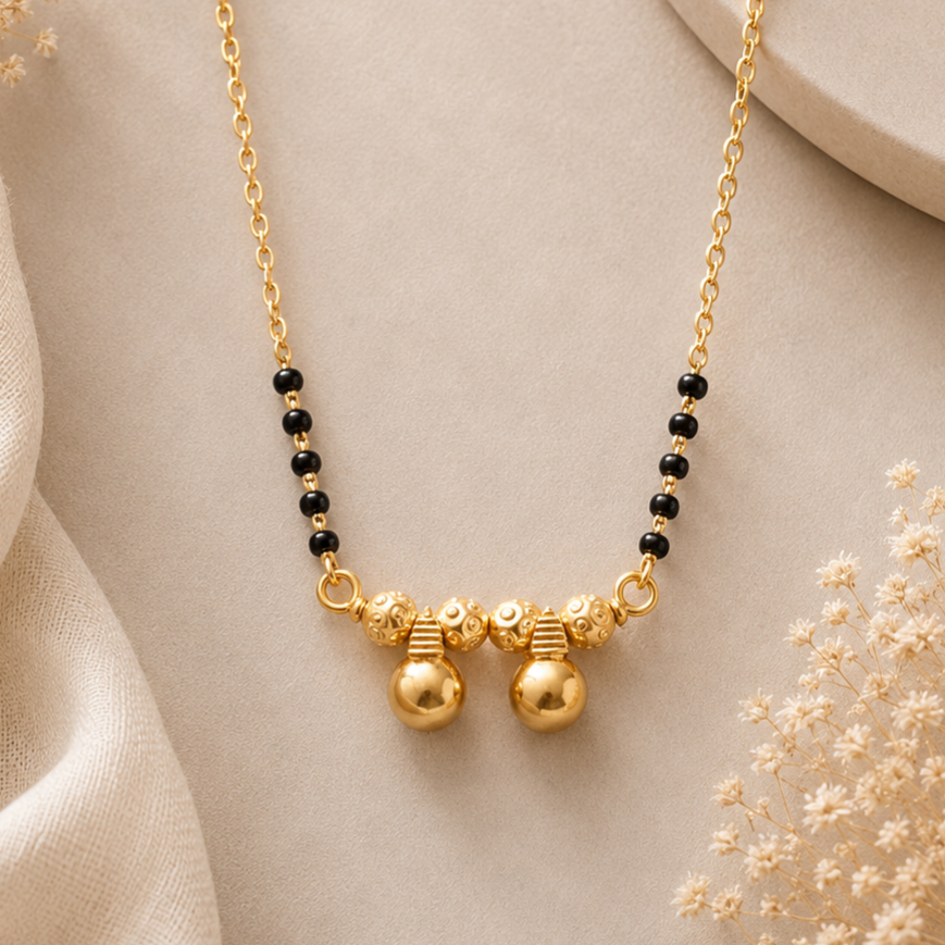 Elegant Gold & Black Beaded Mangalsutra ✨🖤
