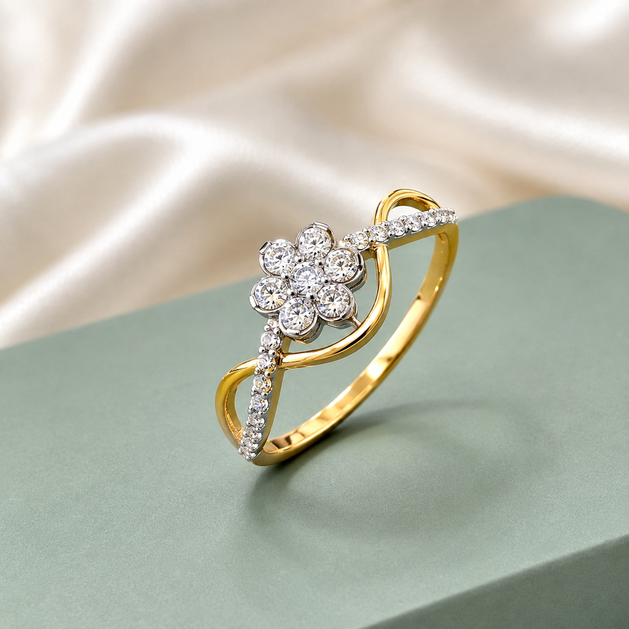 🌸 Crystal Bloom Gold Ring