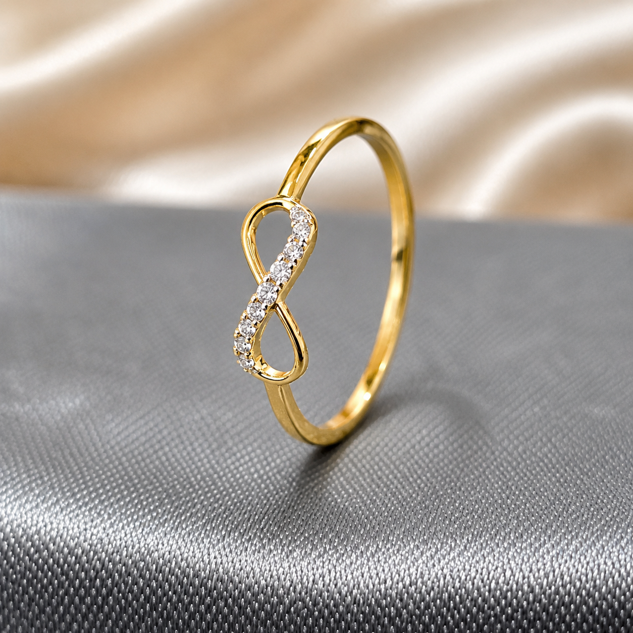 ✨ Infinity Sparkle Gold Ring 💍