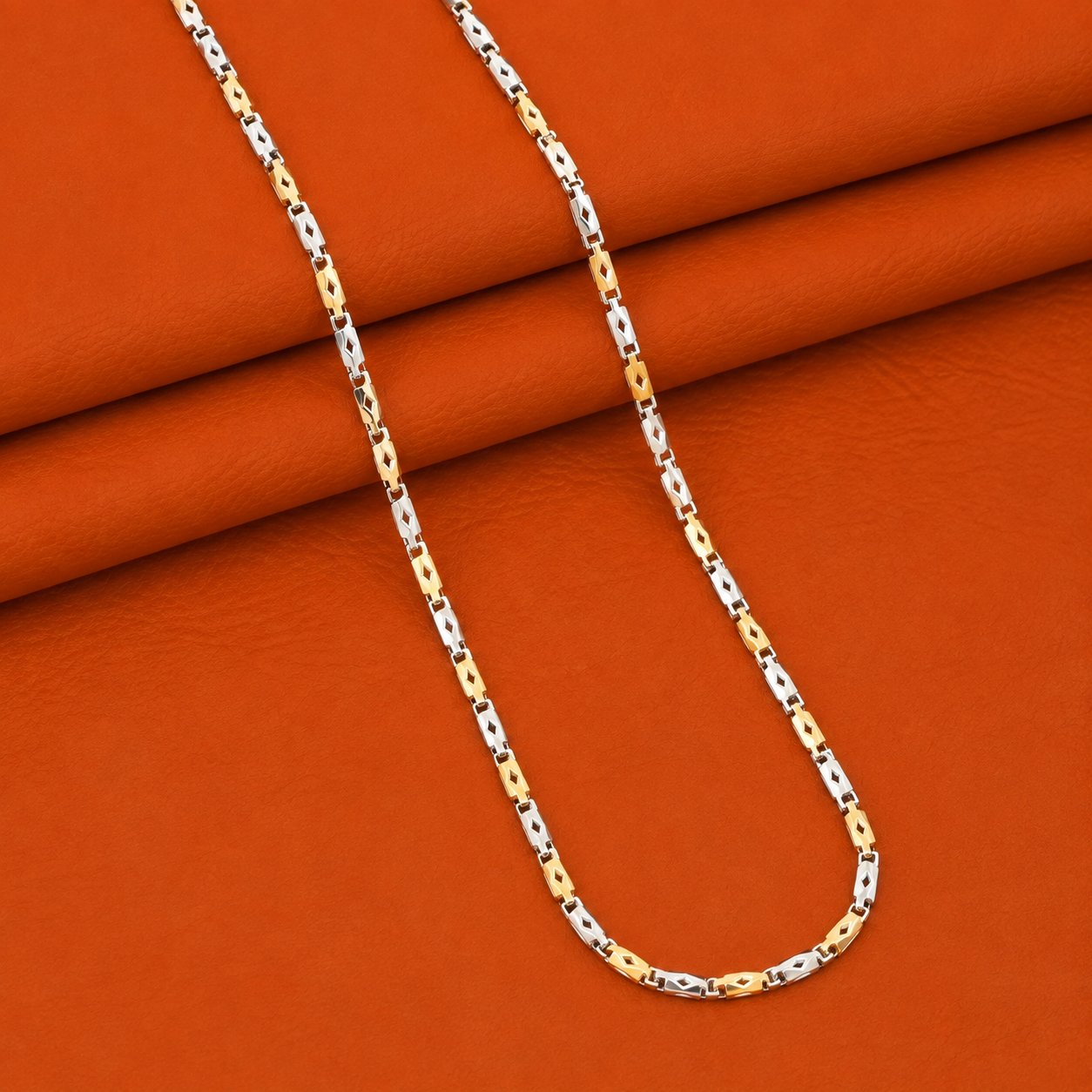 ✨ Two-Tone Geometric Link chain