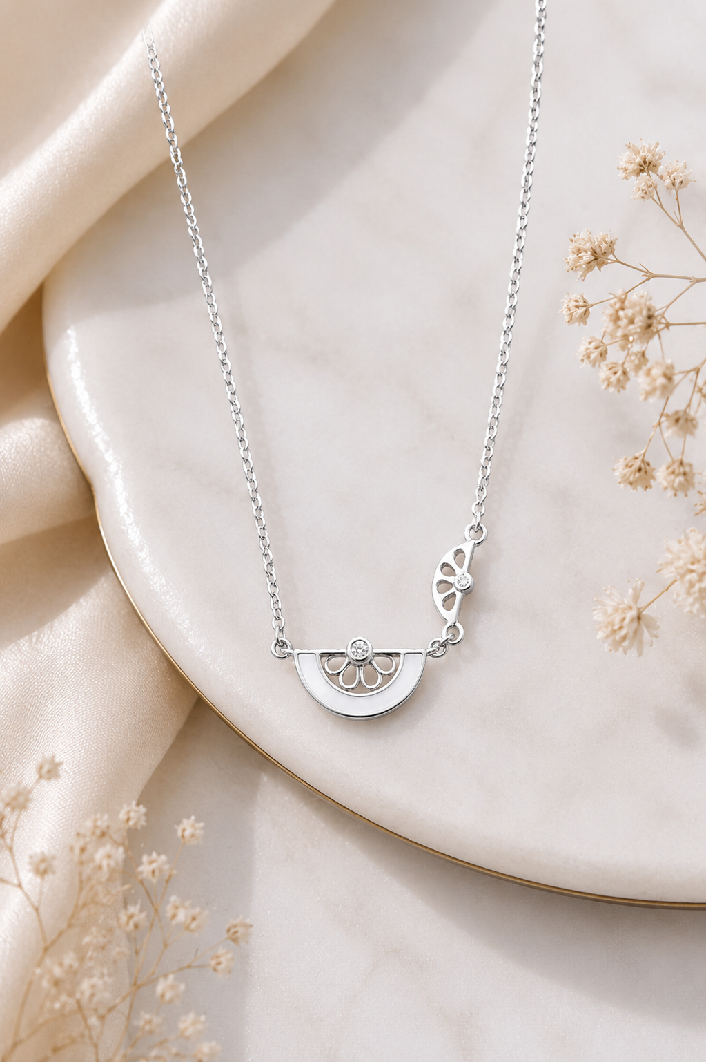 Silver Floral Pendant chain