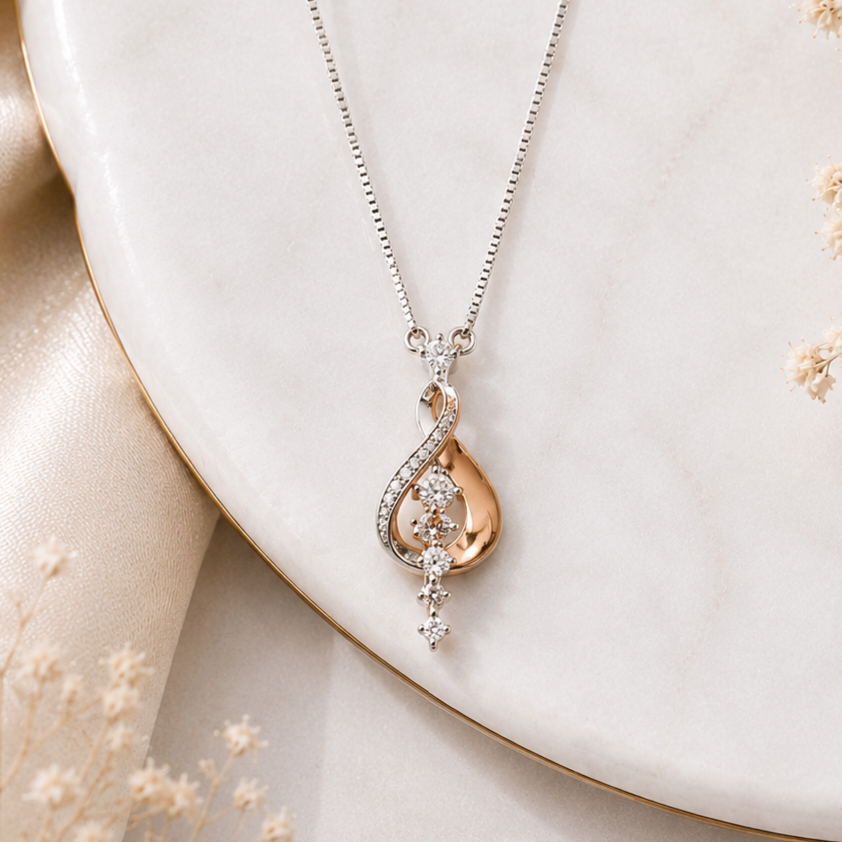 ✨ Golden Teardrop Elegance chain