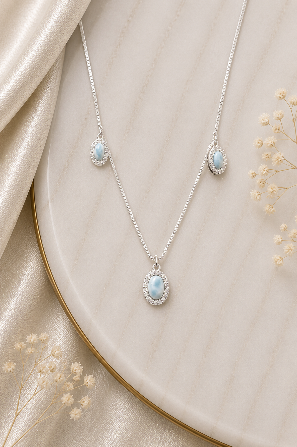 💎 Aqua Pearl Elegance chain