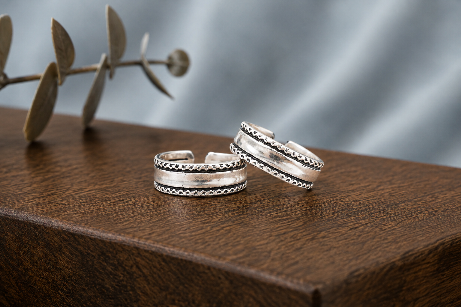 Antique Silver Toe ring