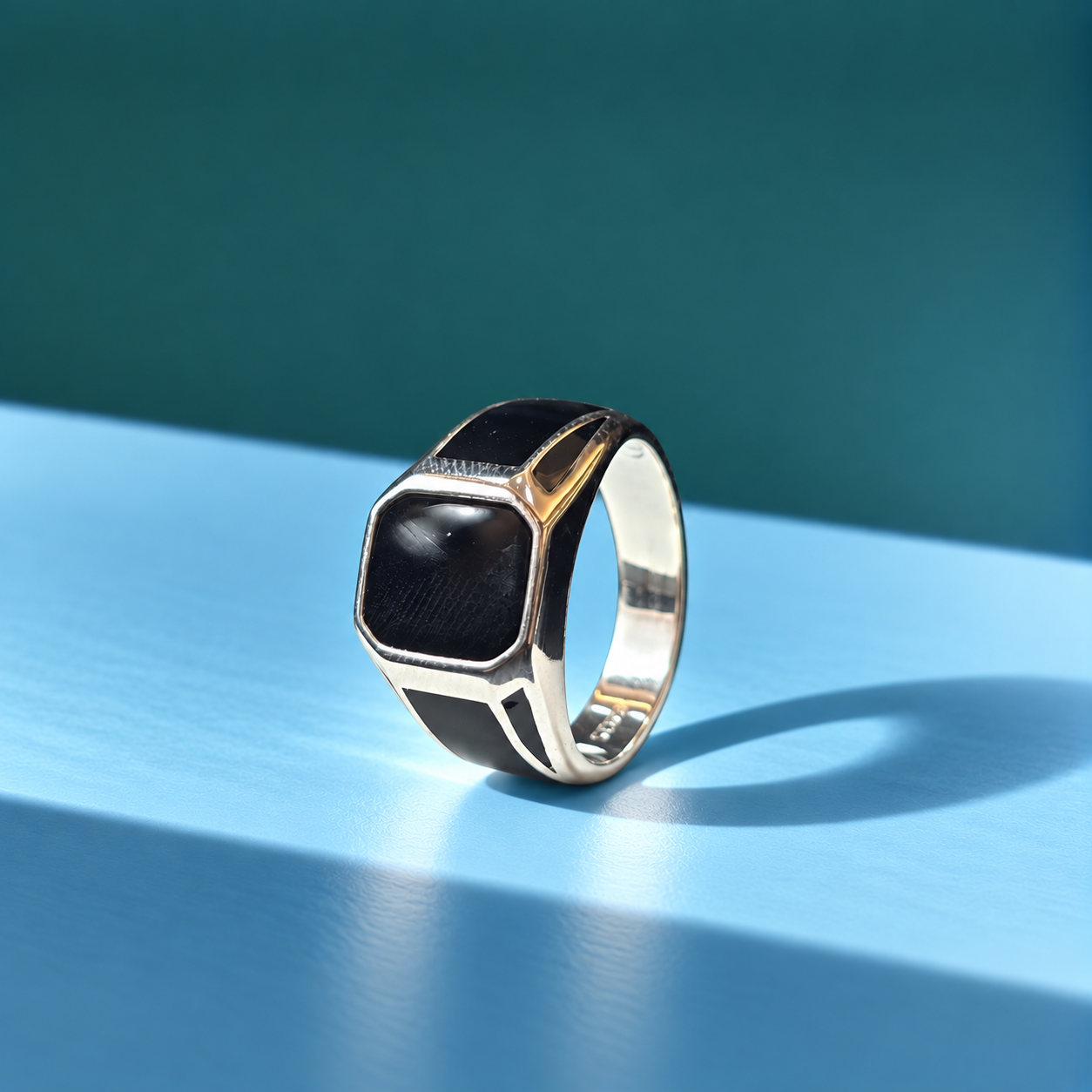 Elegant Black Onyx Men's Ring 🖤