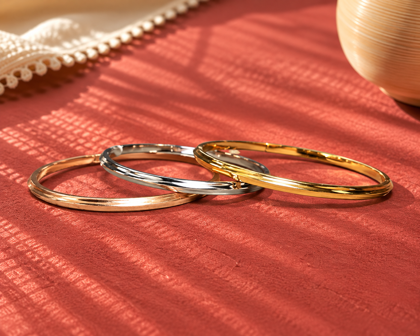 ✨ Elegant Triple-Tone Bangles