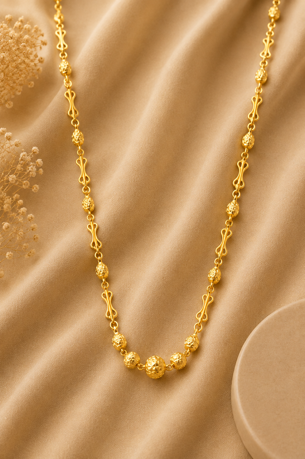✨ Golden Pearl Link chain