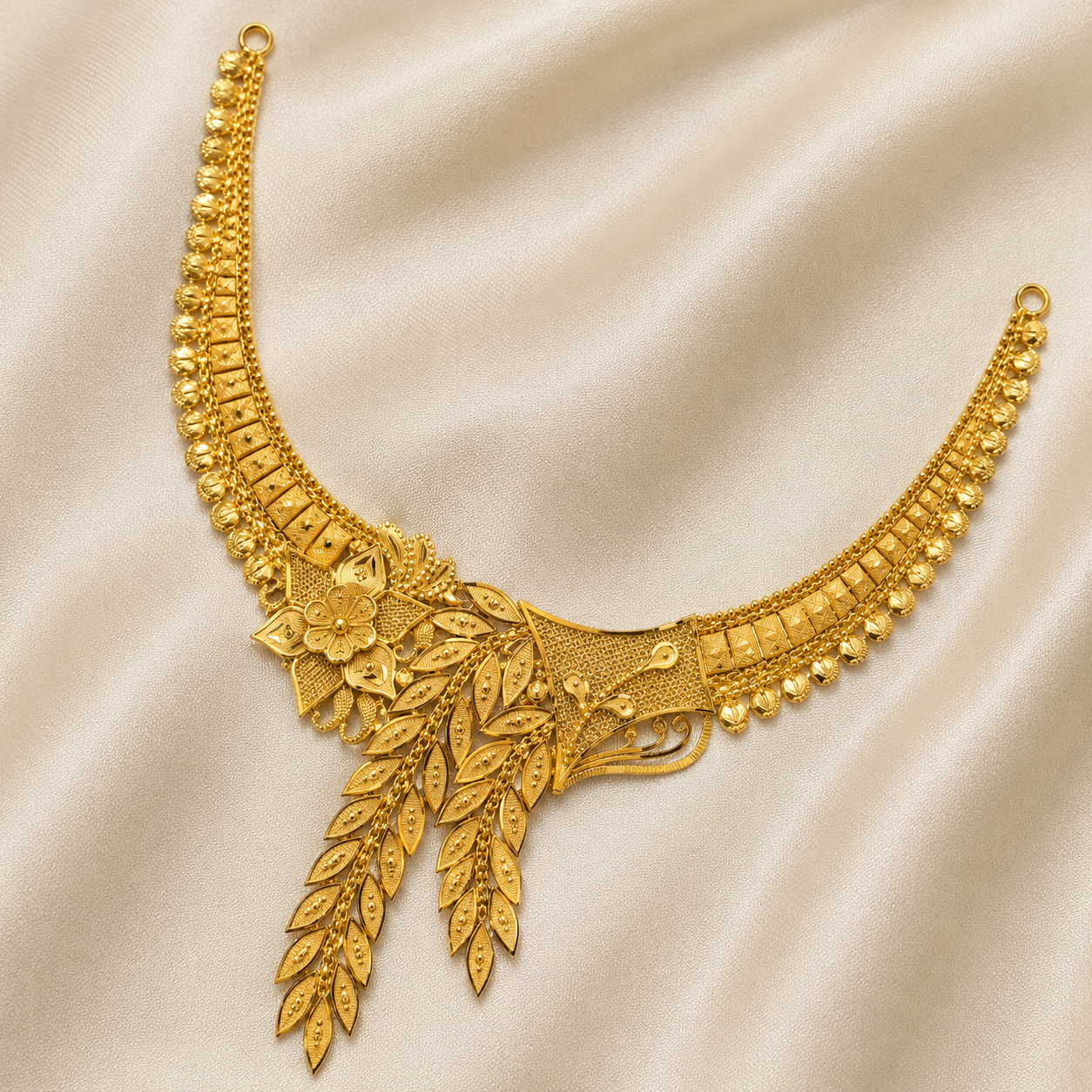 🌸 Royal Floral Gold Necklace