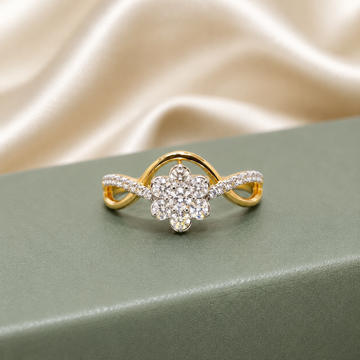 🌸 Crystal Bloom Gold Ring