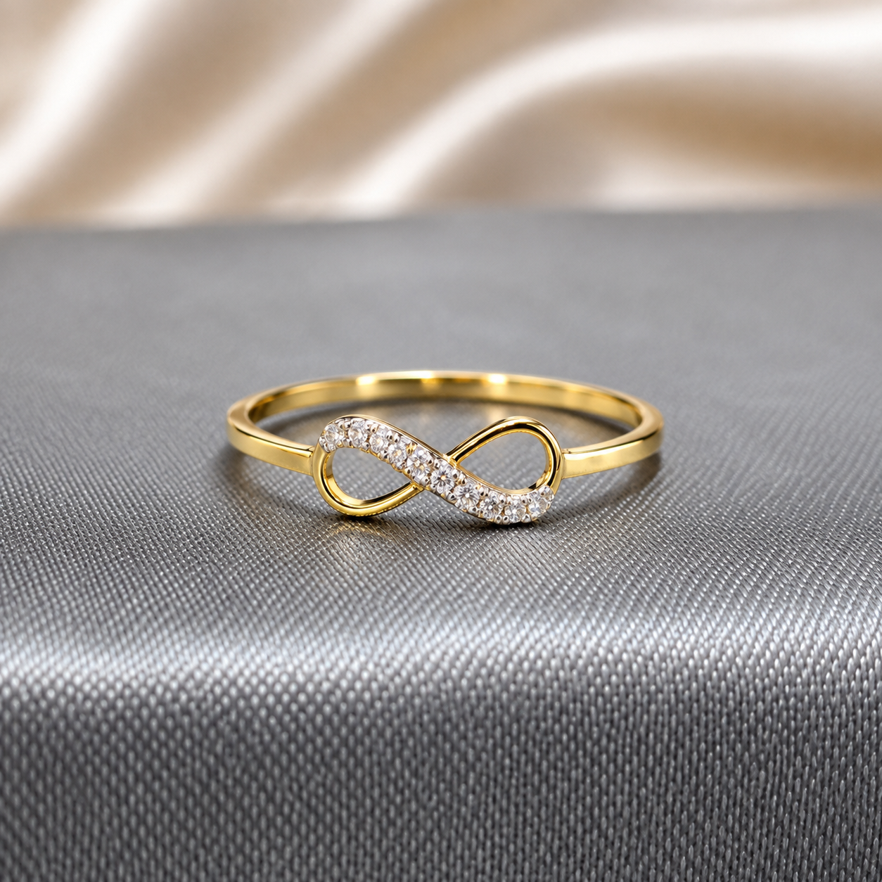 ✨ Infinity Sparkle Gold Ring 💍