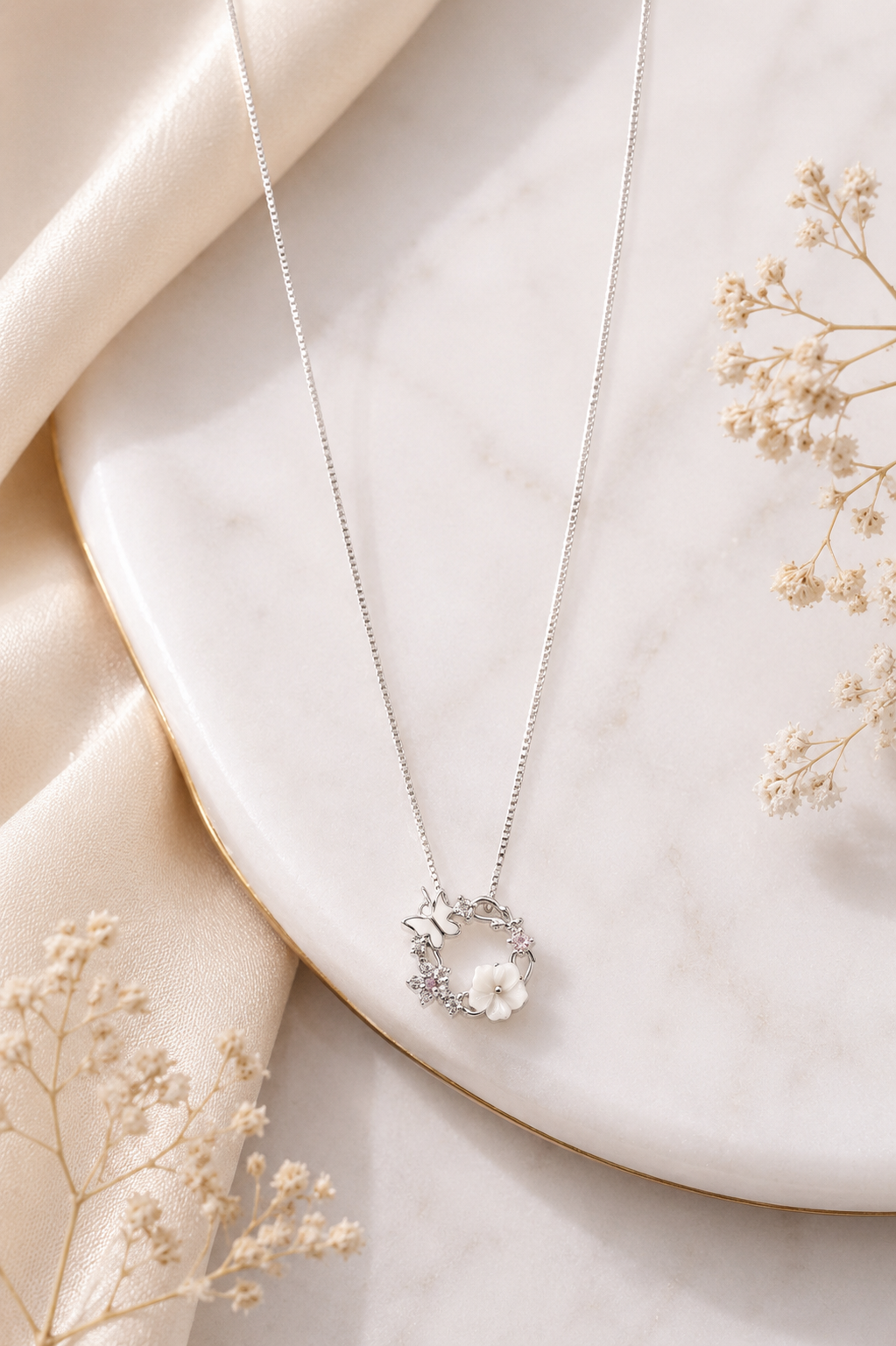 🌸 Floral Charm chain