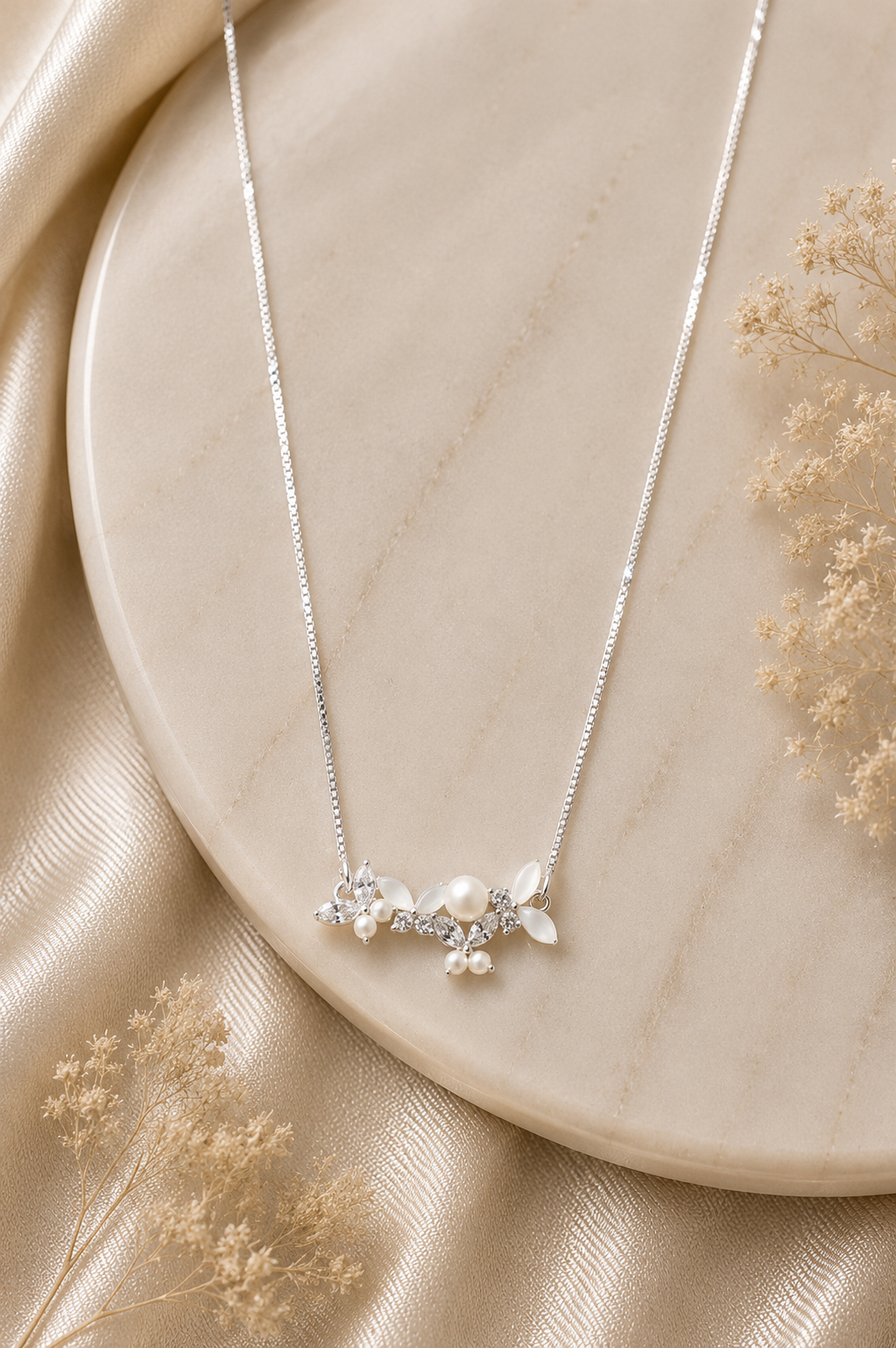 Pearl & Crystal Floral chain