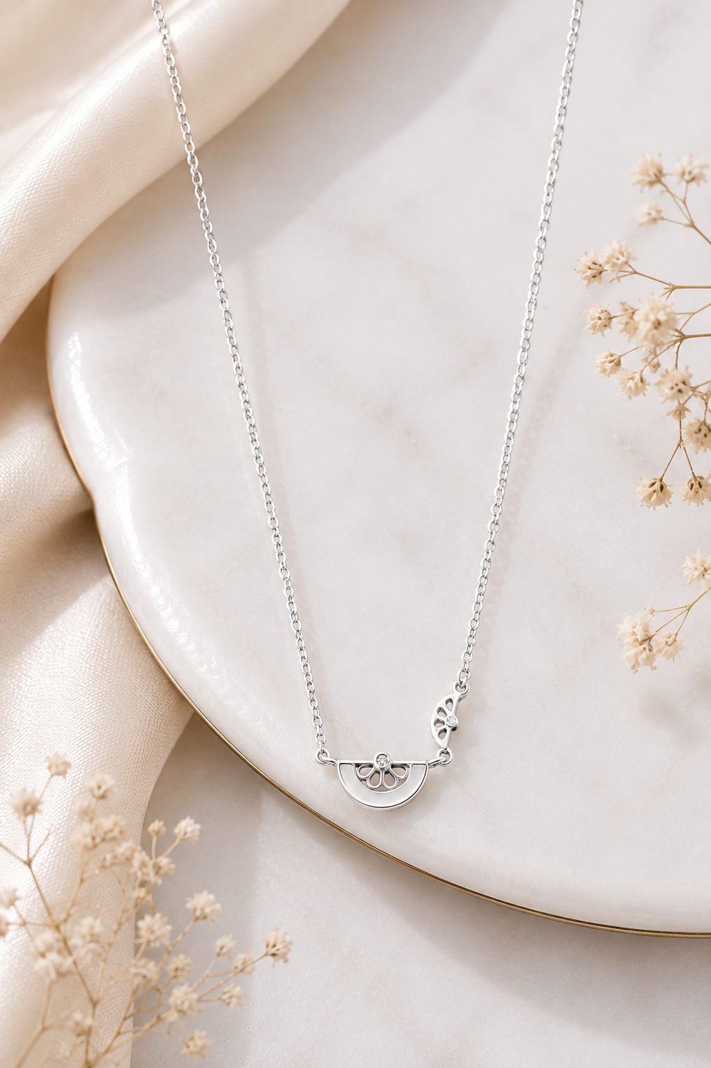 Silver Floral Pendant chain