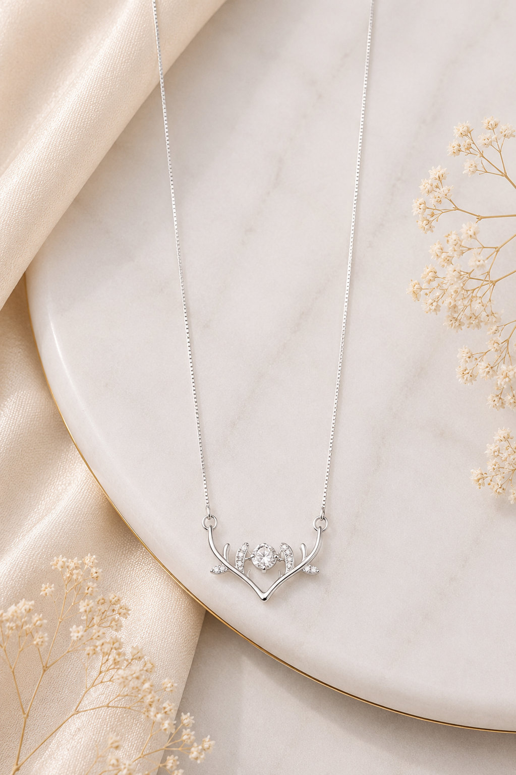Elegant Silver Heart chain