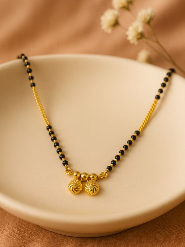 Short Mangalsutra